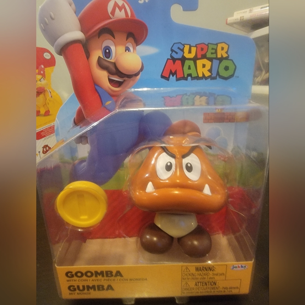 Super Mario World of Nintendo 4 Inch Figure | Goomba